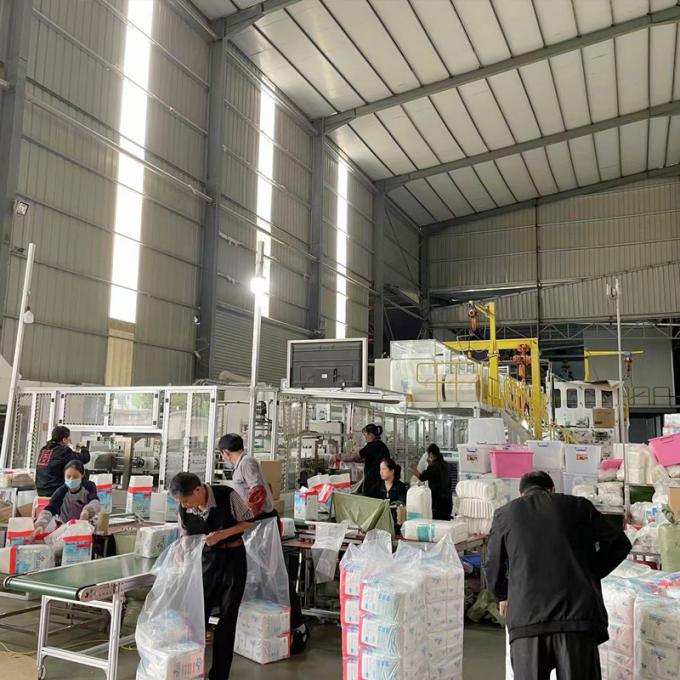 Hipoalerjenik bez pantolonları Nappy Tek kullanımlık yetişkin bezleri L-XXXL 0